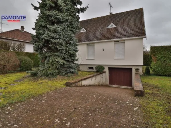 Maison Location Aubeterre 5p 117m² 970€