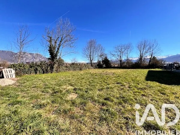 Terrain 1031 m²