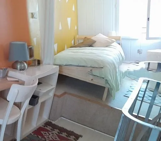 Chambre meublée au calme, proche centre ville Rueil Malmaison