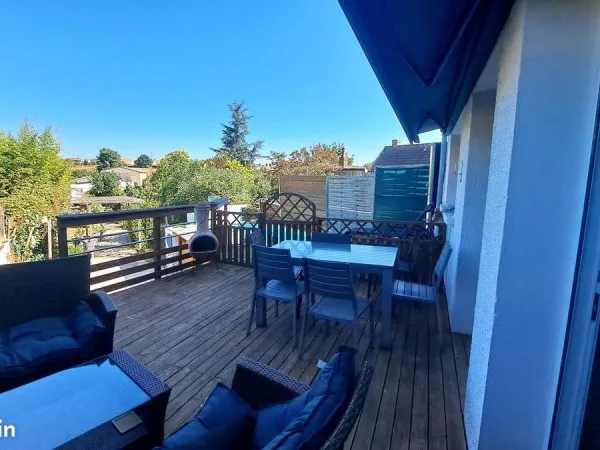 Maison 7 pièces 284 m²