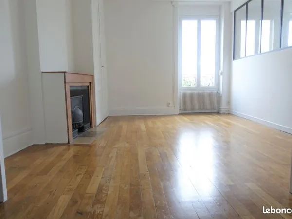 T4 duplex refait neuf