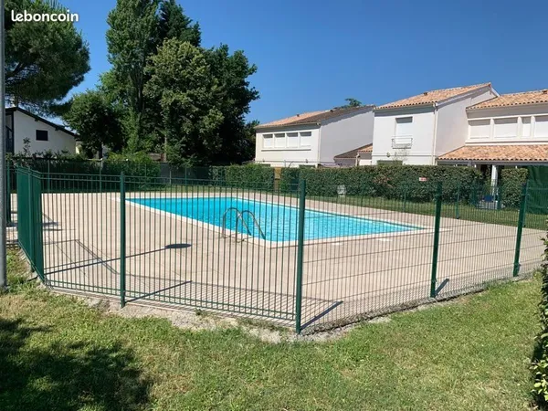 Appartement dans résidence sécurisée avec gardien