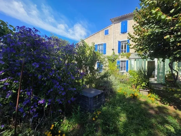 ALES (30)A vendre secteur Chantilly belle maison 5 chambres entierement rénovée d'environ 140m² habi