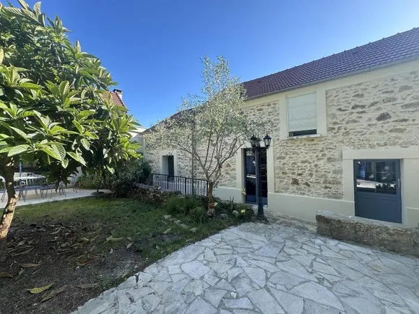 Maison 6 pièces 140 m²