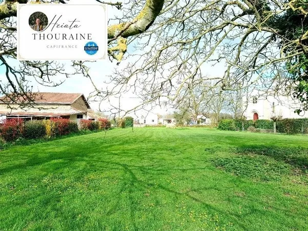 Terrain constructible de 1325m² à vendre ROMANS (79) en EXCLUSIVITÉ CAPIFRANCE