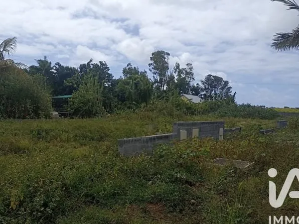 Terrain 483 m²