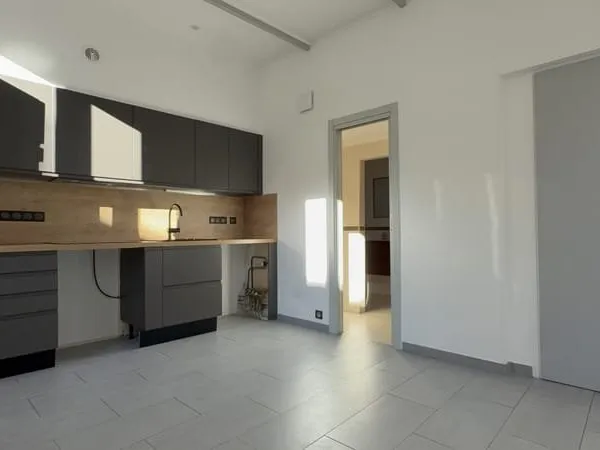 À Sospel, immense appartement à vendre 158000 EUR