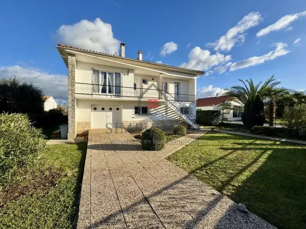 Maison 160 m² ECHILLAIS