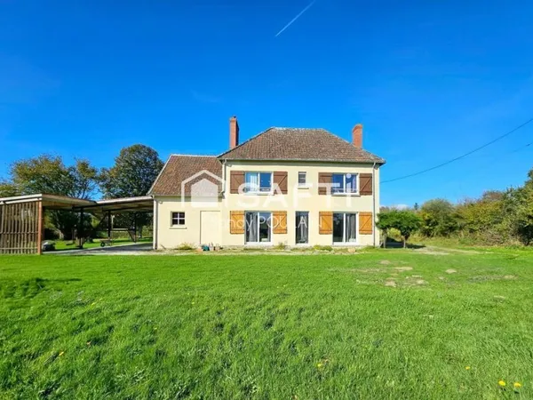 Maison de campagne au coeur de la nature