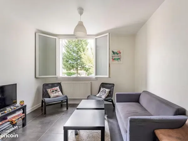 Appartement 5 pièces 83 m²