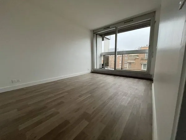 Studio 1 pièce 19 m²