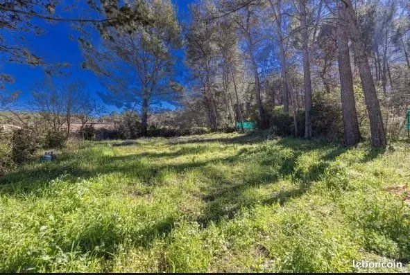 Terrain 598 m² Marseille 11ème
