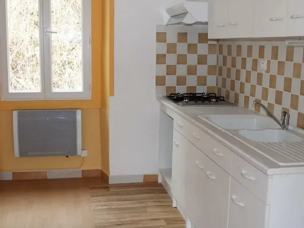 Maison avec 3 appartements Saint Bonnet Laval 9 pièce(s) 178 m2