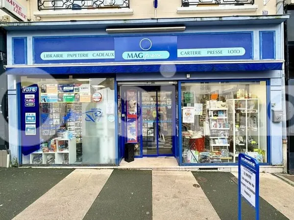 Fonds de commerce 3 pièces 163 m²