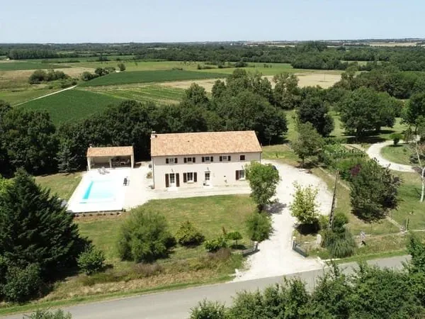 Maison 14 pièces 285 m²