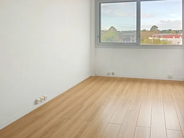 Local professionnel 1 pièce 20 m²