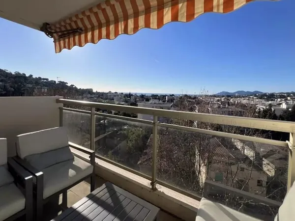 Appartement 3 pièces 82 m²