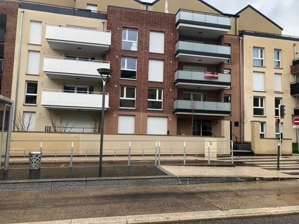 METZ 2 Pièces neuf avec jardin et terrasse