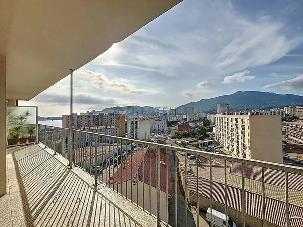 Appartement 4 pièces 84 m²