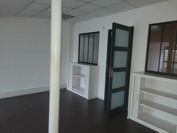 BUREAUX à LOUER