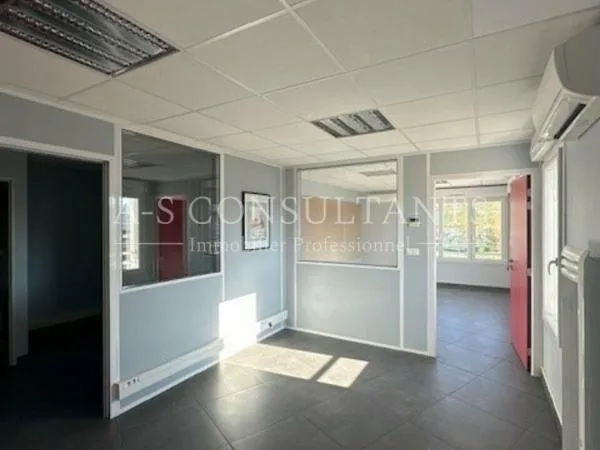 BUREAUX A LOUER