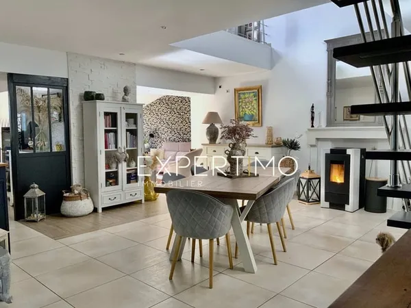 Maison de ville T9 de 264 m2 en plein coeur du Centre Ville