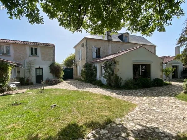 Ensemble immobilier