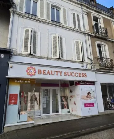Maison avec appartements 291 m²