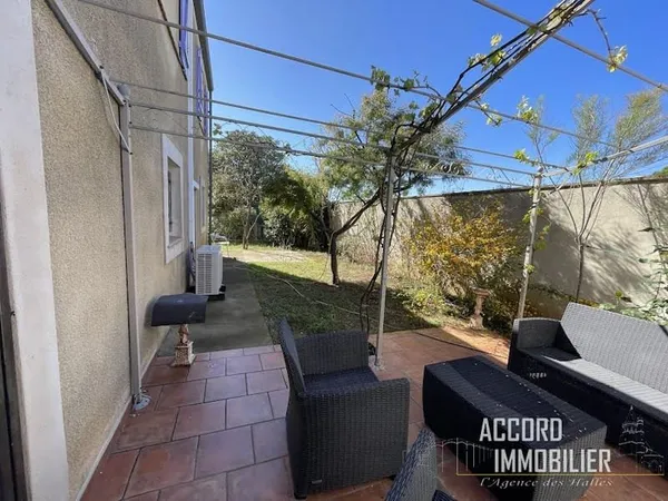 Villa 5 pièces 145 m²
