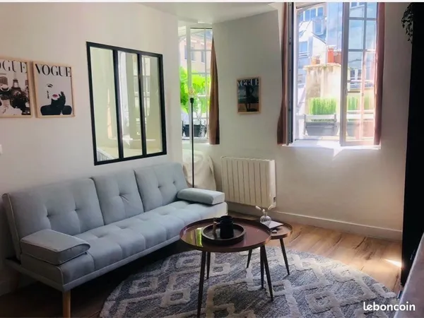 À louer magnifique studio quartier Montorgueil