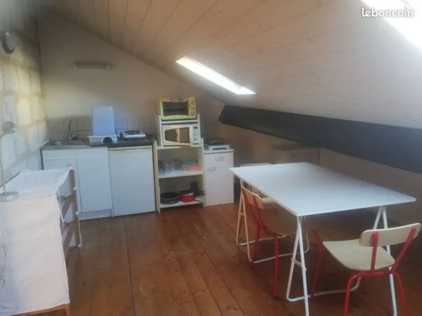 Studio meublé st Serge