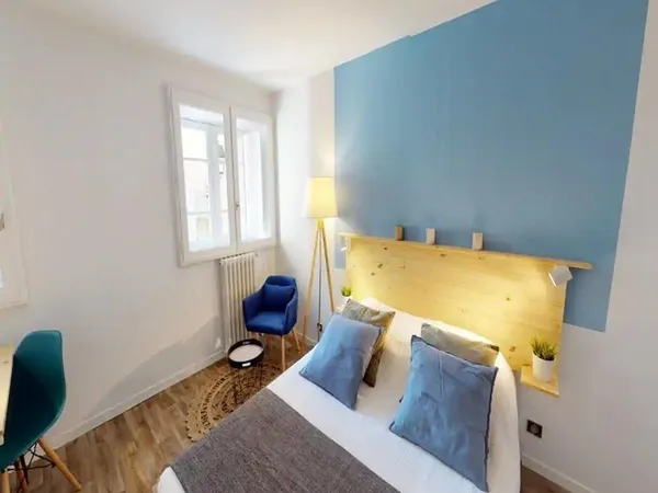 Colocation 11 Ursule-Chambre 4