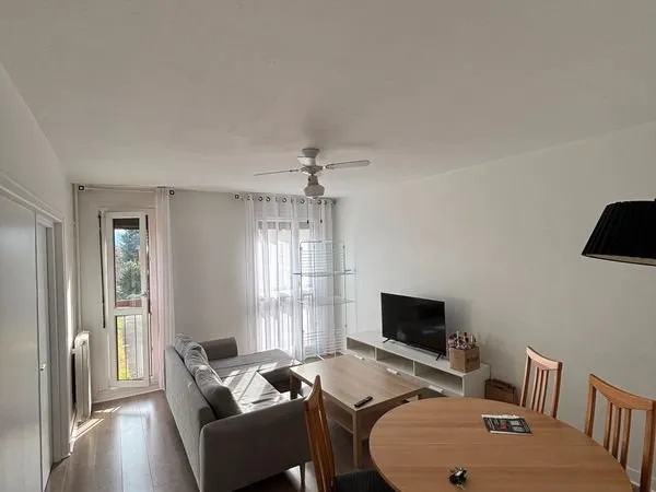 Colocation 1 chambre disponible