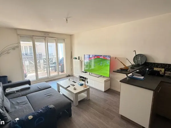 A VENDRE - Appartement T2 de 43 m2 - Montfermeil