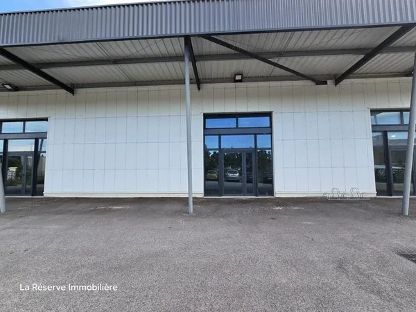 Immeuble industriel 174 m²