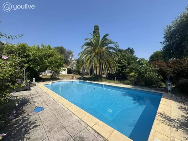 Maison 6 pièces 146 m²