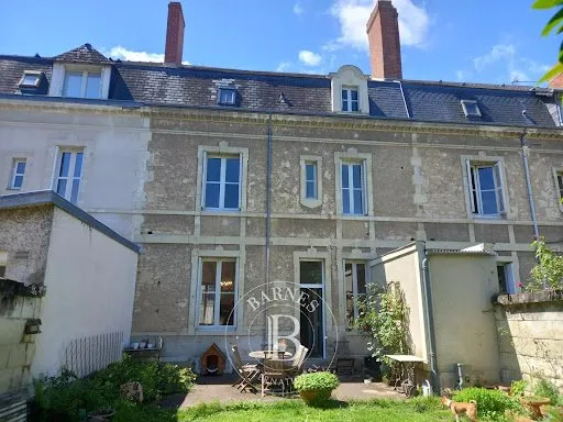 Maison 8 pièces 183 m²