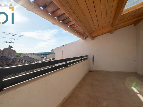 Appartement 4 pièces 77 m²