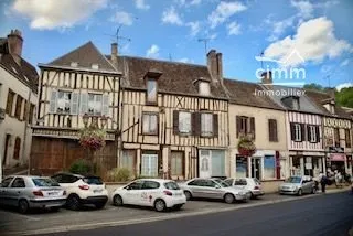 Maison de ville à chateau renard à renover