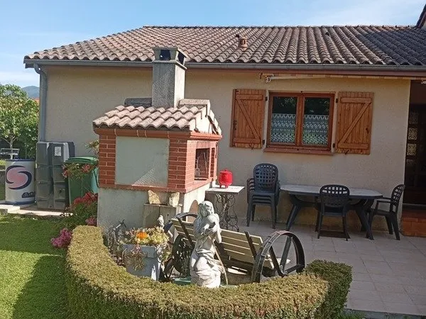 Maison à vendre 4 pièces proche de FOIX (09)