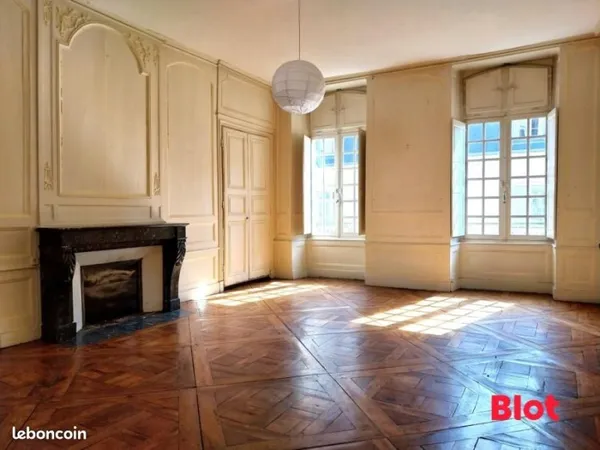 Appartement 6 pièces 169 m²