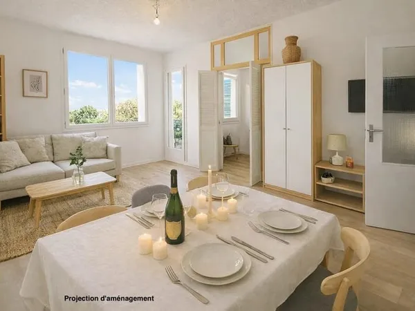 Cannes - Palm Beach - Place de l'Étang - Studio à Rénover