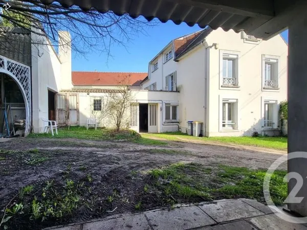 Maison 7 pièces 179 m²