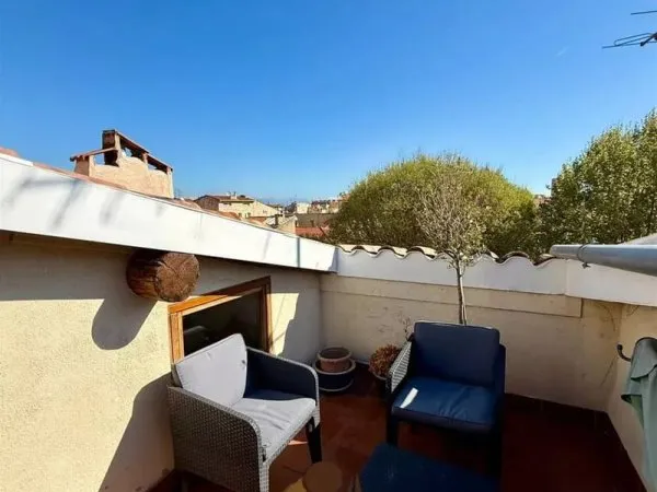 Apt vieil Antibes terrasse cachet et mezzanine
