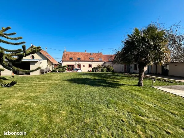 Maison 6 pièces 220 m²