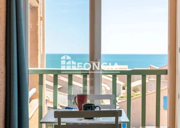 Bel et lumineux appartement T2, balcon et sa place de parking privative