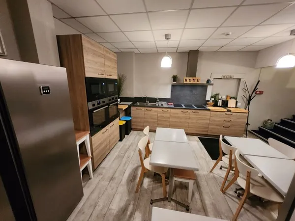 Loue chambre dans colocation non-mixte