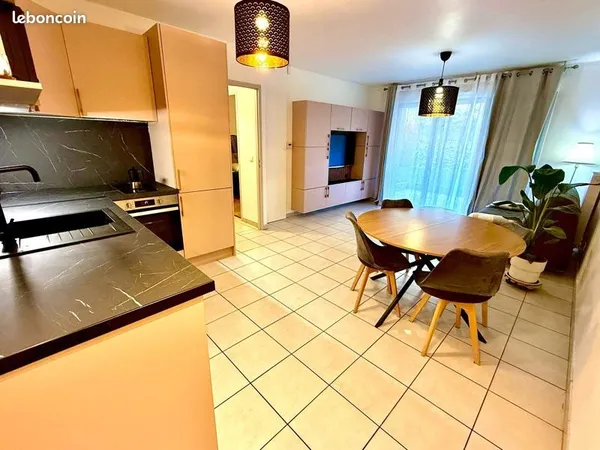 Très joli appartement meublé avec jardin