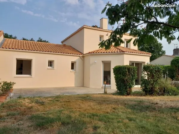 Maison 6 pièces 145 m²