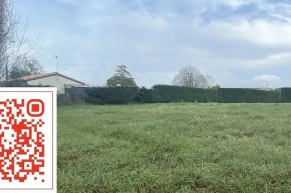 Terrain 273 m²